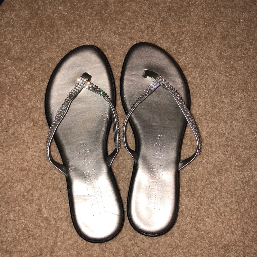 Italian Shoemaker’s - Size 10 Sandals/FlipFlops